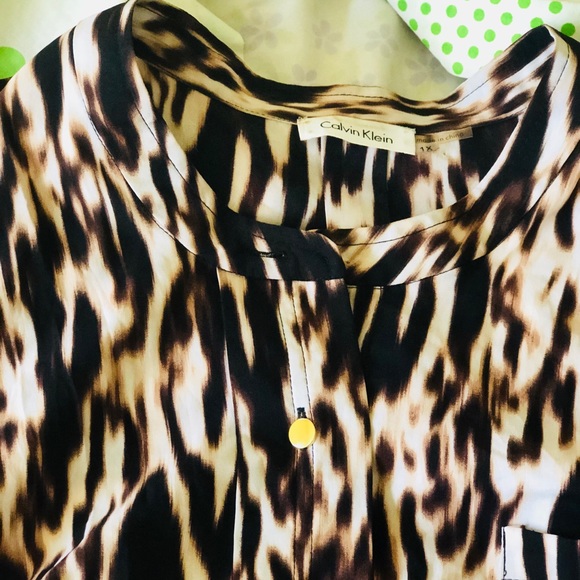Calvin Klein animal print long sleeve shirt - Picture 3 of 6